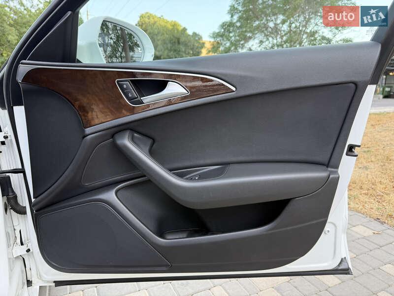 Седан Audi A6 2012 в Одессе