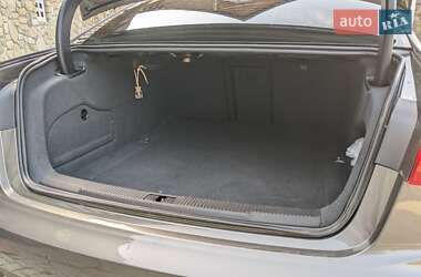 Седан Audi A6 2012 в 