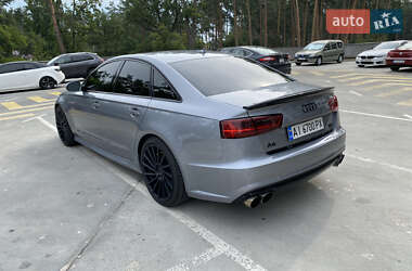 Седан Audi A6 2015 в 