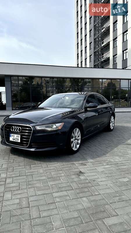 Седан Audi A6 2012 в Днепре