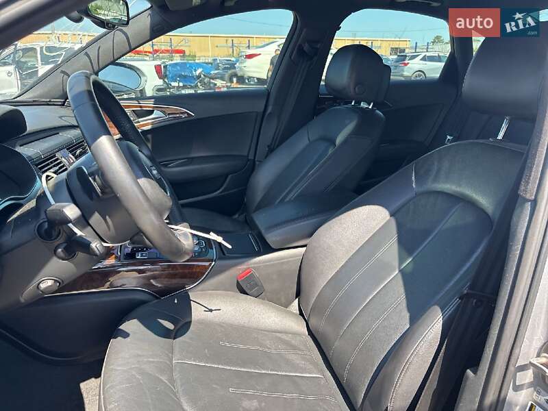 Седан Audi A6 2015 в Рівному