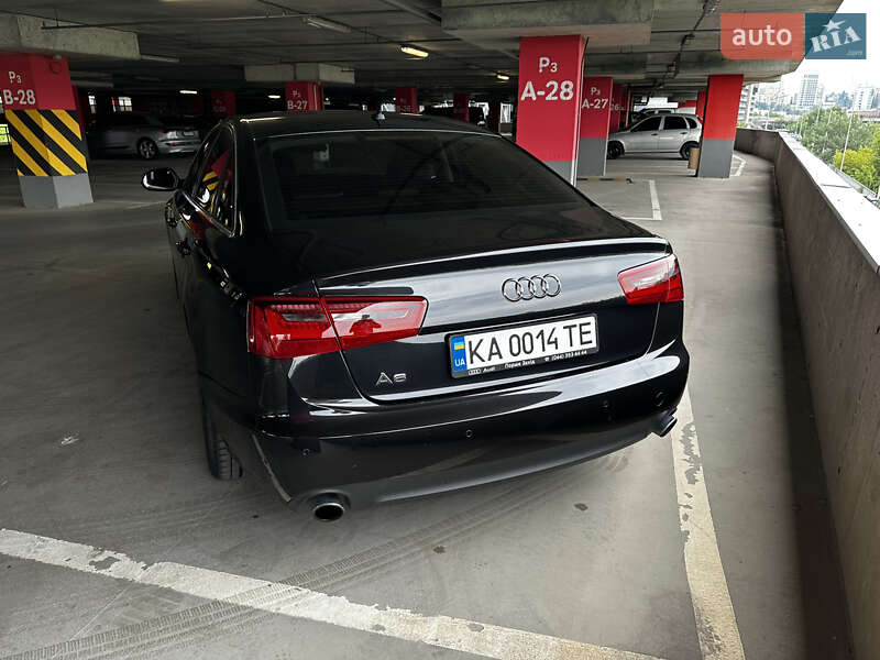 Седан Audi A6 2012 в Киеве