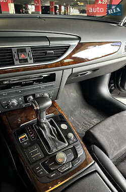 Седан Audi A6 2012 в 