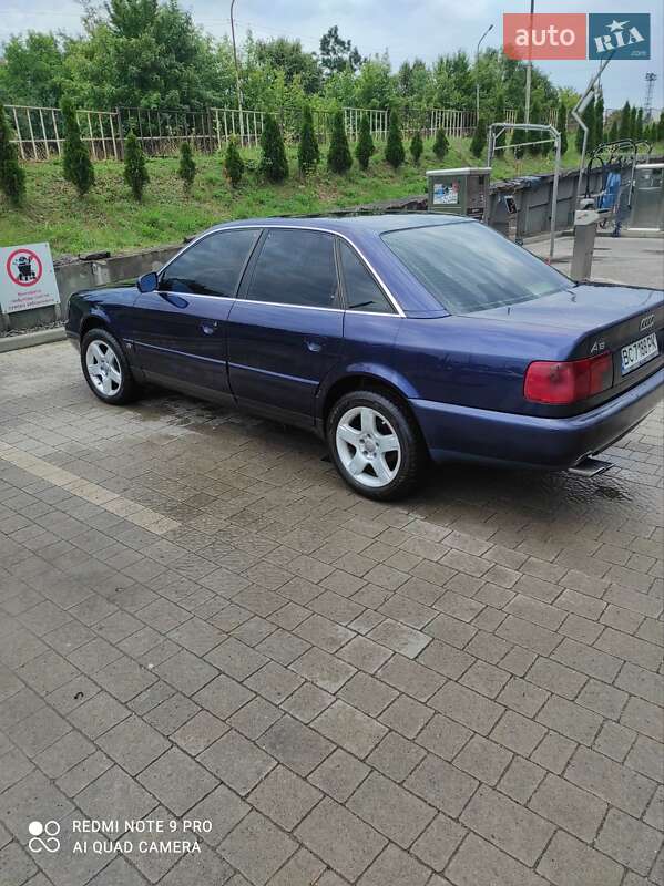 Седан Audi A6 1997 в Дрогобыче