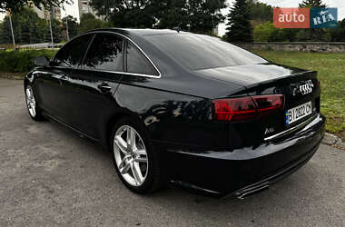 Седан Audi A6 2015 в 
