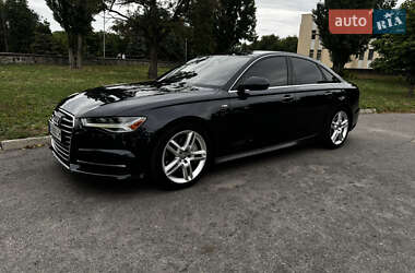 Седан Audi A6 2015 в 