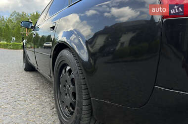 Седан Audi A6 2000 в 