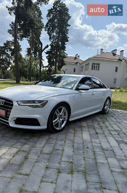 Седан Audi A6 2016 в 