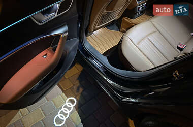 Седан Audi A6 2022 в 