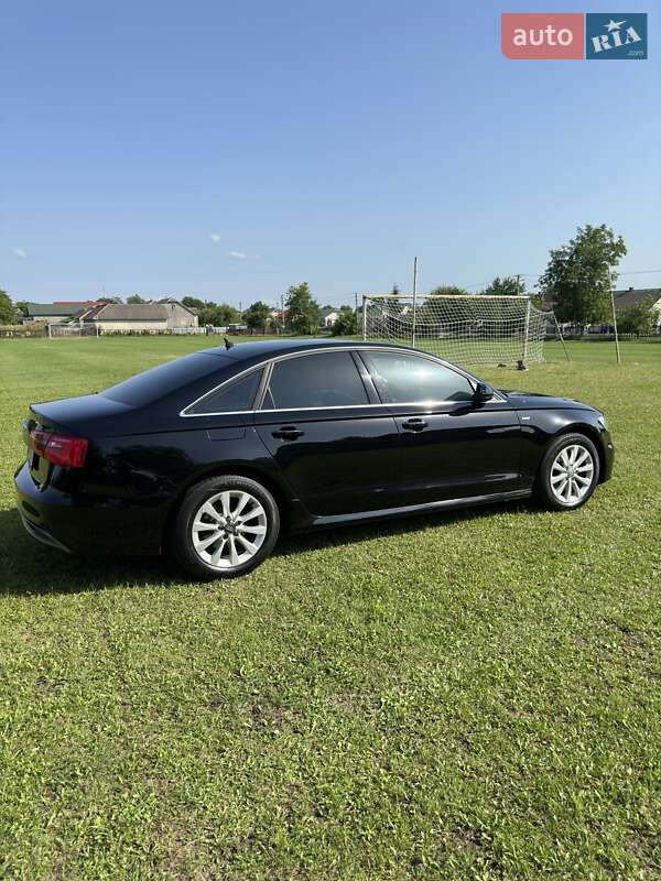 Седан Audi A6 2012 в Львове