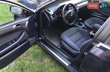 Седан Audi A6 2002 в 