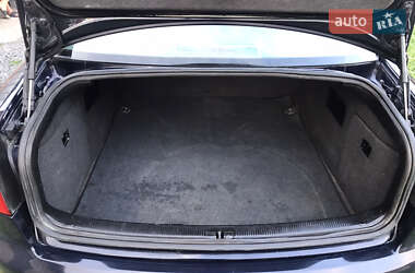 Седан Audi A6 2002 в 