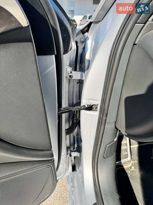 Седан Audi A6 2017 в Киеве