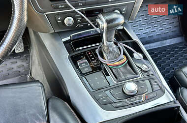 Седан Audi A6 2012 в 