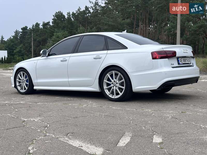 Седан Audi A6 2017 в Киеве