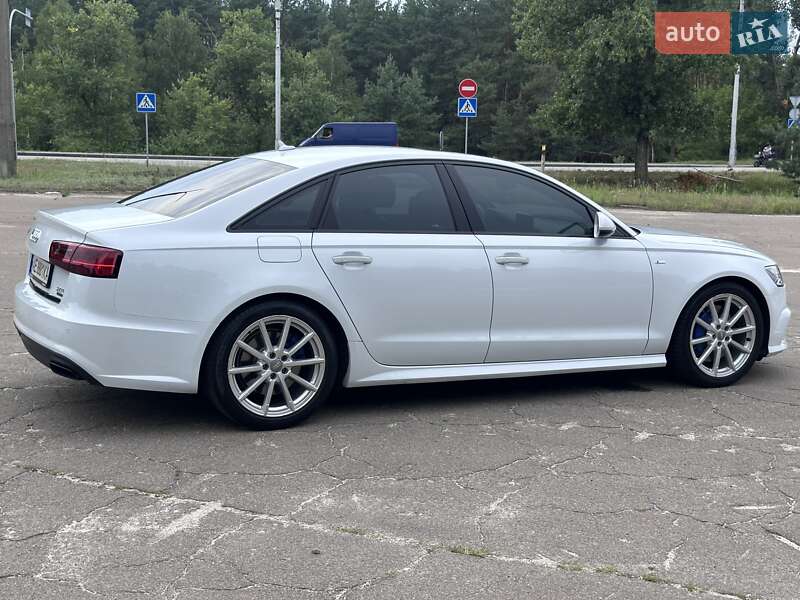 Седан Audi A6 2017 в Киеве