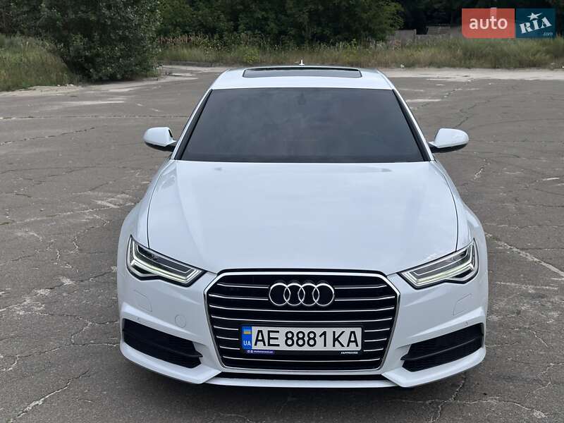Седан Audi A6 2017 в Киеве
