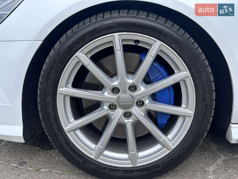 Седан Audi A6 2017 в Киеве