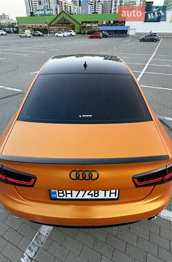 Седан Audi A6 2013 в 