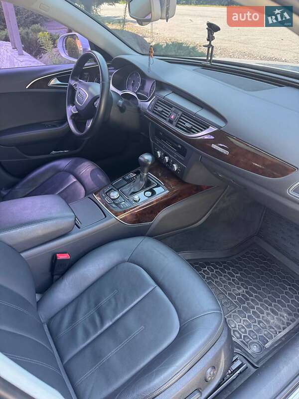 Седан Audi A6 2013 в Шепетовке