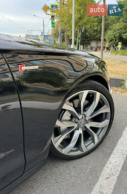 Седан Audi A6 2013 в 