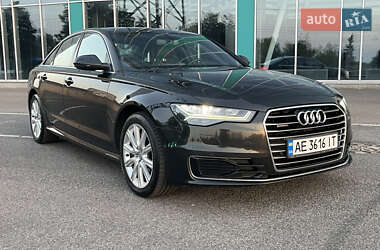 Седан Audi A6 2015 в 