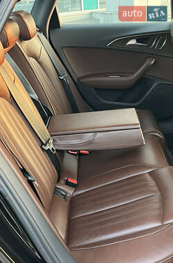 Седан Audi A6 2015 в 