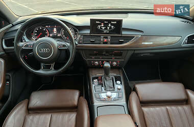 Седан Audi A6 2015 в 