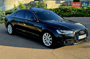 Седан Audi A6 2014 в 