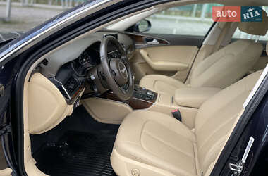 Седан Audi A6 2015 в 