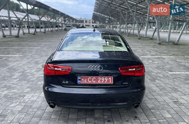 Седан Audi A6 2015 в 