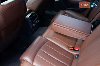 Седан Audi A6 2012 в 