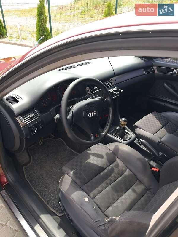 Седан Audi A6 1998 в Надворной