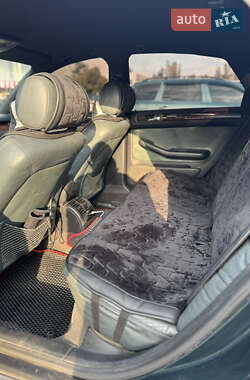 Седан Audi A6 1998 в 