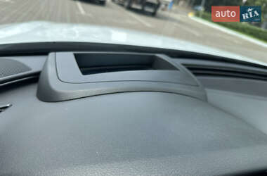 Седан Audi A6 2016 в 