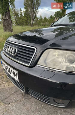 Универсал Audi A6 2004 в 