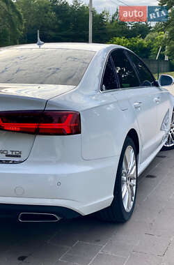 Седан Audi A6 2015 в 