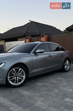 Седан Audi A6 2014 в 