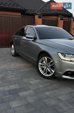 Седан Audi A6 2014 в 
