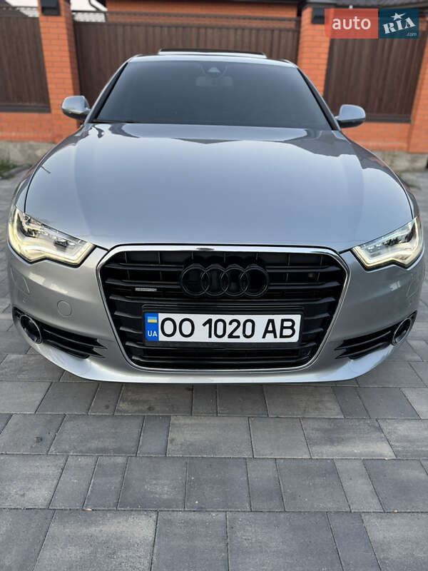 Седан Audi A6 2014 в Измаиле