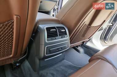 Седан Audi A6 2012 в 