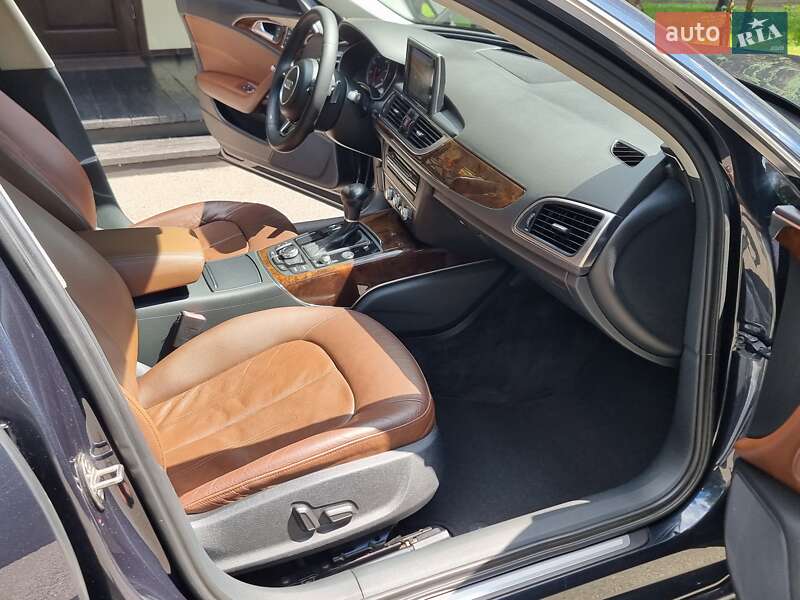 Седан Audi A6 2012 в Киеве