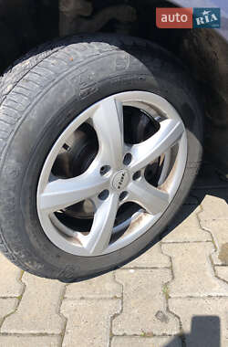 Универсал Audi A6 2011 в 