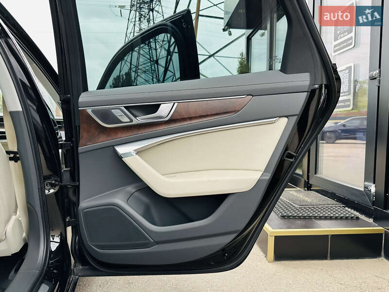 Седан Audi A6 2019 в Харькове