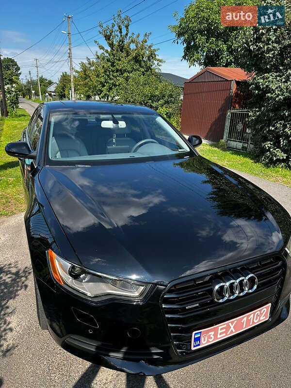 Седан Audi A6 2012 в Нововолынске