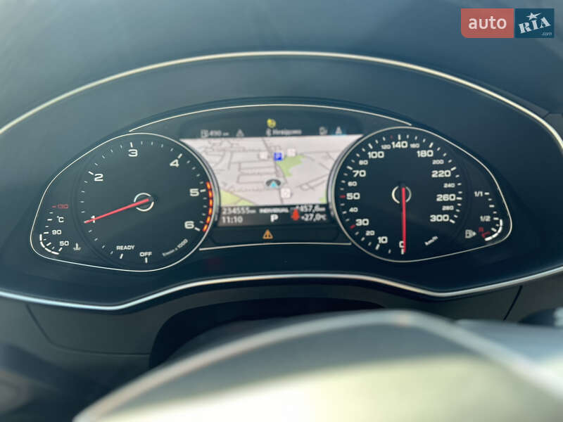 Седан Audi A6 2021 в Чопе