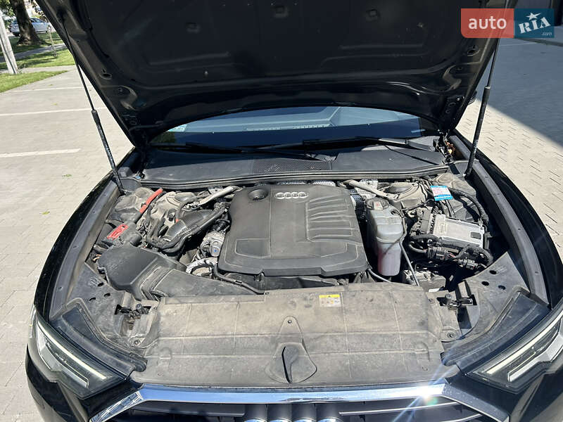 Седан Audi A6 2021 в Чопе