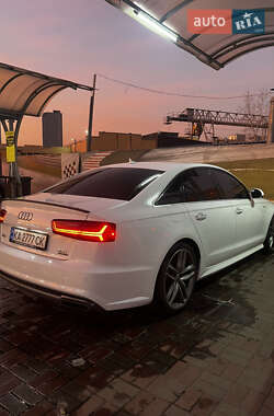 Седан Audi A6 2014 в 