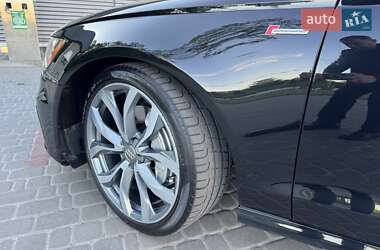 Седан Audi A6 2013 в 