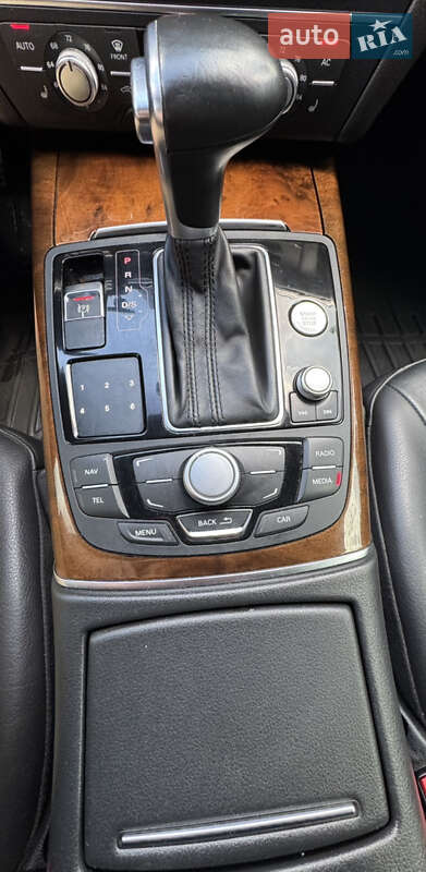 Седан Audi A6 2013 в Маневичах